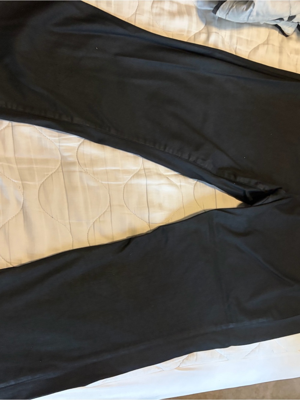 Kut from the Kloth Black Cropped Ankle Pants